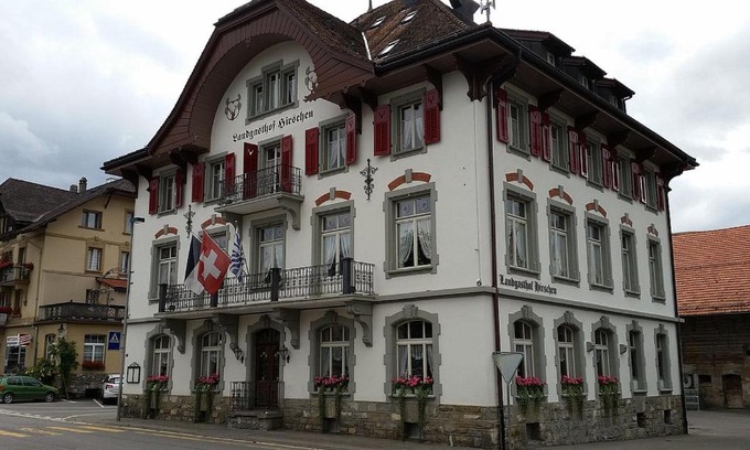 Zumholz Hotel | Hotel Hirschen Plaffeien