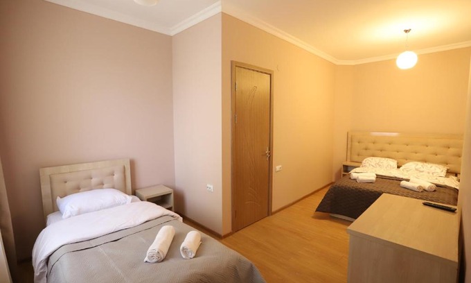 Kutaisi Hotel | Hotel Hollywood