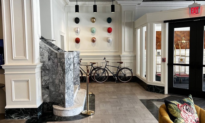 Downtown Northeast Hotel | Hotel Indigo Omaha Downtown by IHG