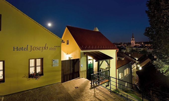 Trebic Hotel | Hotel Joseph 1699