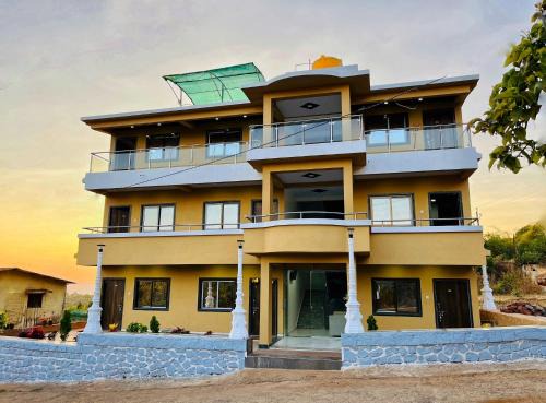 Medha Hotel | Hotel Kadam Palace