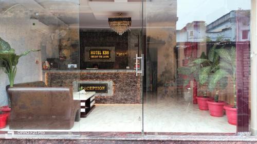 Charbagh Hotel | HOTEL KBS