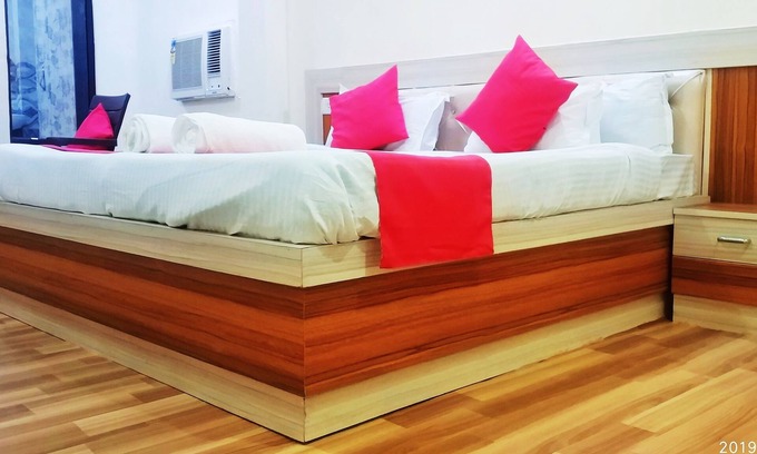 Ghaziabad Hotel | Hotel Keshav