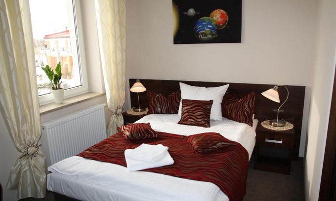 Fabryczna Hotel | Hotel Kosmonauty Wrocław-Airport