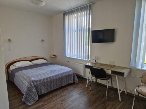Ida-Viru County Bed & Breakfast | Hotel KRUNK