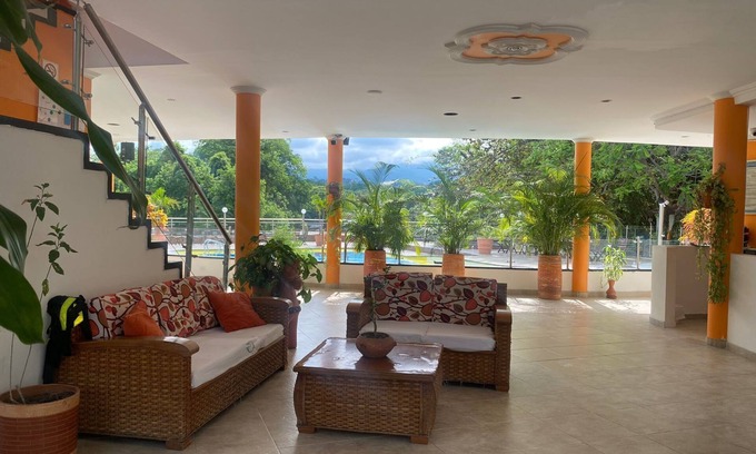 Melgar Hotel | Hotel La Cascada Cristalina