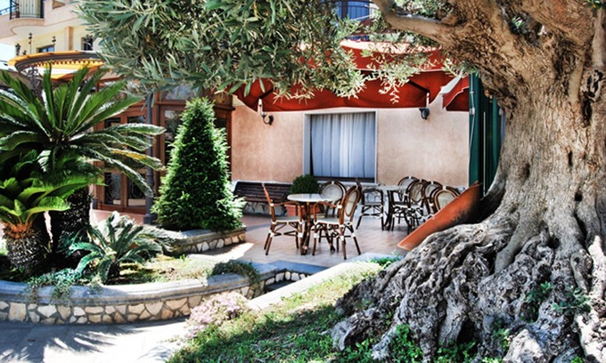 Giugliano in Campania Hotel | Hotel La Fayette