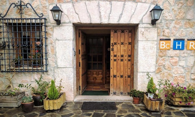 Checa Hotel | Hotel La Gerencia