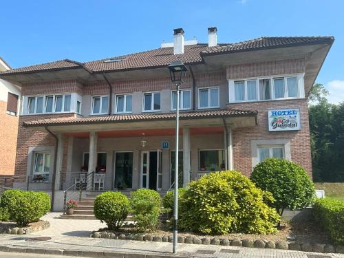 Arriondas Hotel | Hotel La Guindal