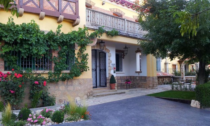 Aliaga Hotel | Hotel La Parra