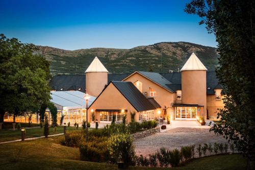 Alameda del Valle Hotel | Hotel La Posada De Alameda
