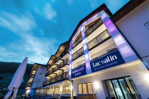 San Rocco Hotel | Hotel Lac Salin Spa & Mountain Resort