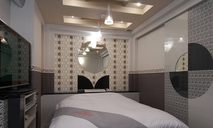 Kita Ward Hotel | HOTEL LEGEND PLUS - Adults Only
