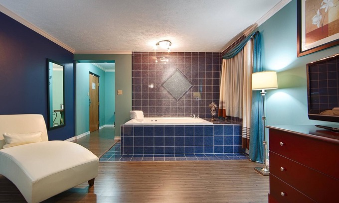 Lincoln Hotel | Hotel Lincoln Inn on Route 66 and near I-55