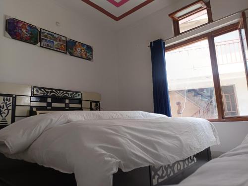Barkot Hotel | Hotel Lord Shiva