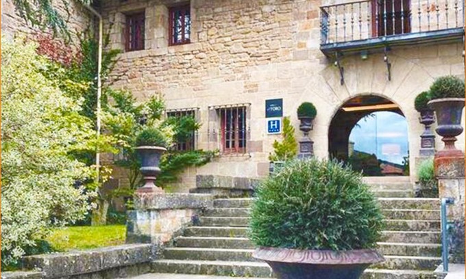 Berrioplano Hotel | Hotel Luze El Toro