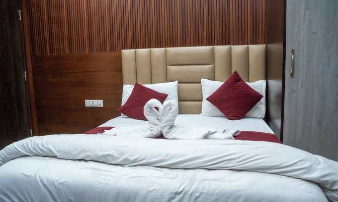 Taj Ganj Hotel | Hotel Madhav Palace