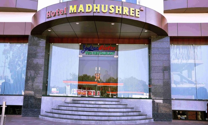 Kota Hotel | Hotel Madhushree