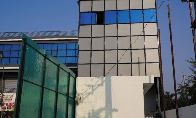 Vallabh Vidhyanagar Hotel | Hotel Mahnsh Palace