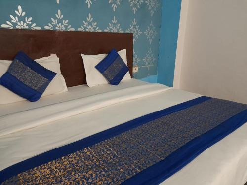 Karol Bagh Hotel | Hotel Mandakini