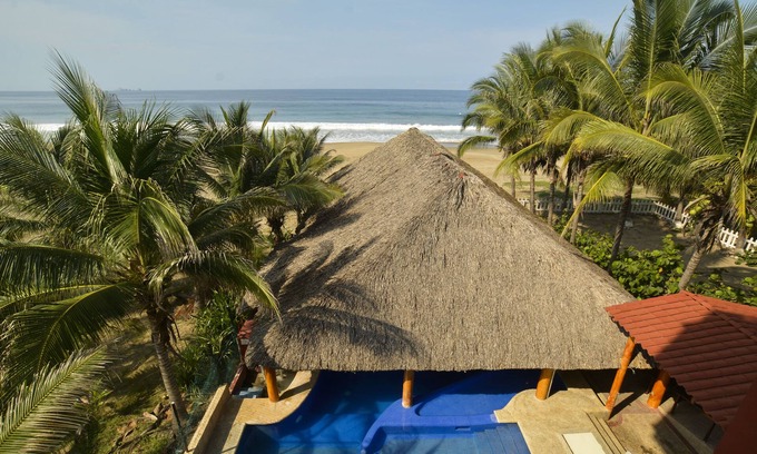 Ixtapa - Zihuatanejo Hotel | Hotel Marbella Playa Larga