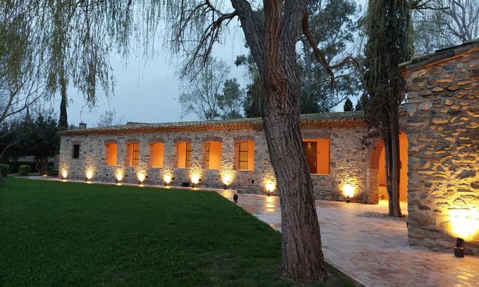Perelada Hotel | HOTEL MAS ARET