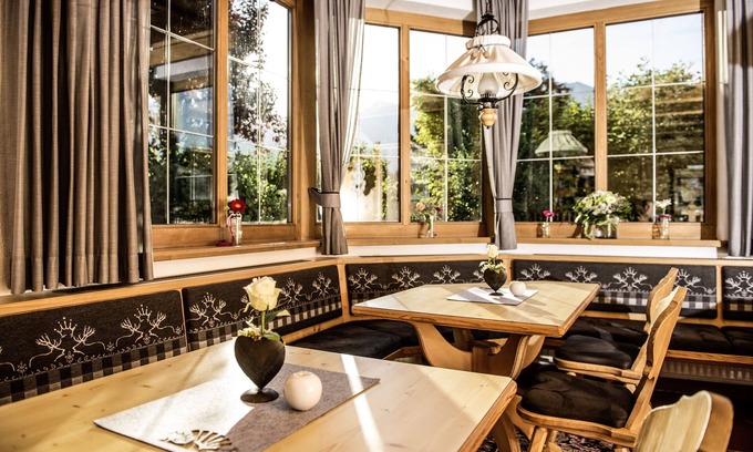 Ehenbichl Hotel | Hotel Maximilian