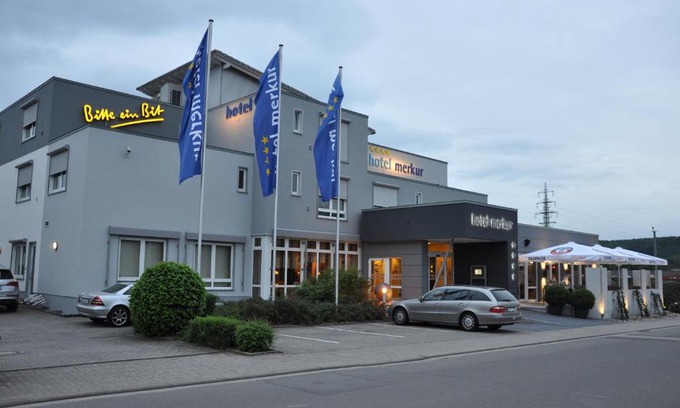 Ramstein-Miesenbach Hotel | Hotel Merkur