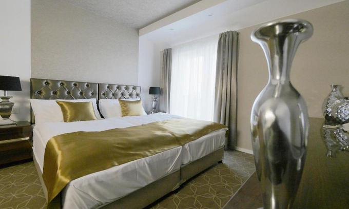 Szekszard Hotel | Hotel Merops Mészáros