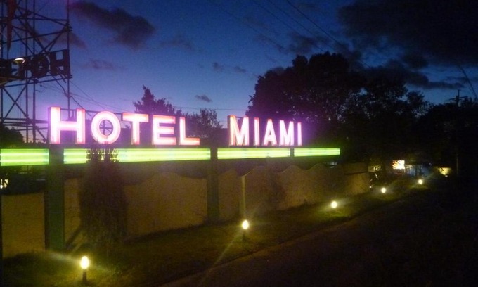 Miyaki Hotel | Hotel Miami (Adult Only)