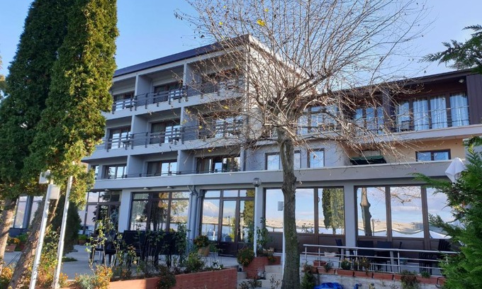 Tushemisht Hotel | Hotel Millennium