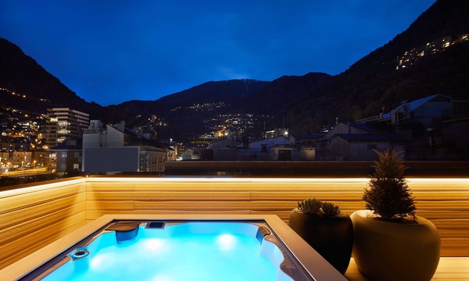 Avinguda de Carlemany Hotel | Hotel MiM Andorra
