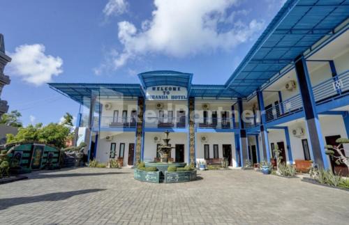 Bawean Island Hotel | Hotel Miranda Bawean Mitra RedDoorz