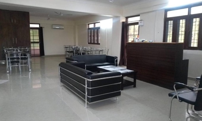 Bullawala Hotel | Hotel Mittal Tower