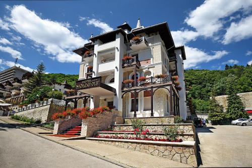Slanic-Moldova Hotel | Hotel Moldavia