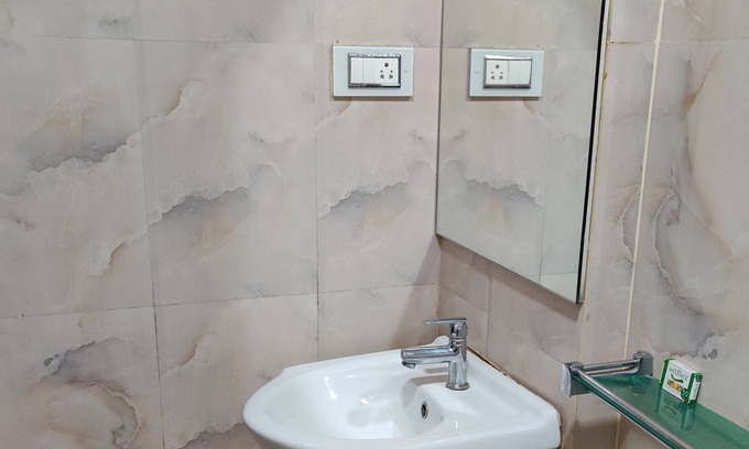 Jayanagar Hotel | Hotel Monarch International Jayanagar