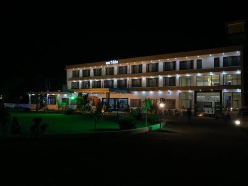 Barwah Hotel | HOTEL MUSHAK by BAPPA PALACE