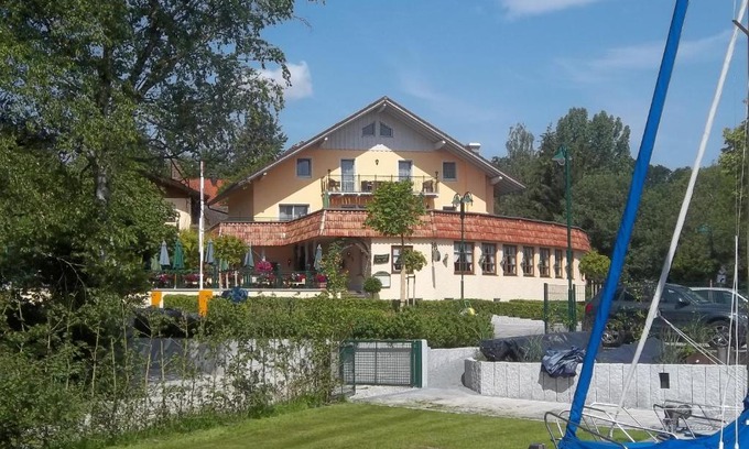 Inning A. Ammersee Hotel | Hotel Mutz Garni