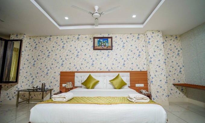 Mysore Hotel | Hotel Mysore Palace.