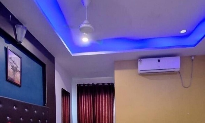 Lakdi Ka Pul Hotel | HOTEL NEW MEREDIAN ORCHID