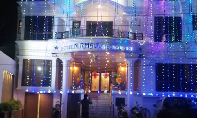 Pilibhit Hotel | Hotel Nirmal and Restaurant
