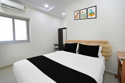 Ibrahimpatan Hotel | Hotel O Adibatla Hyderabad