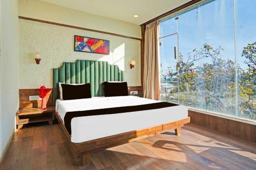 Pachmarhi Hotel | Hotel O Arvind Marg Pachamarhi