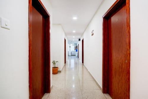 Kukatpally Housing Board Colony Hotel | Hotel O At Home Hotel Darbar