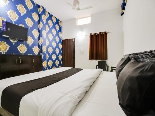 Bhopal Hotel | Hotel O DK palace