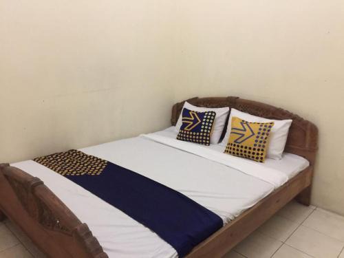 Surabaya Hotel | Hotel O Homestay Rungkut Syariah