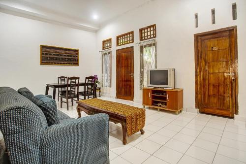 Kalianda Hotel | Hotel O Homestay Syariah