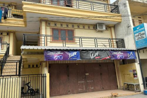 Tetebatu Hotel | Hotel O Kost Btnompo Near SDI Bontosallang
