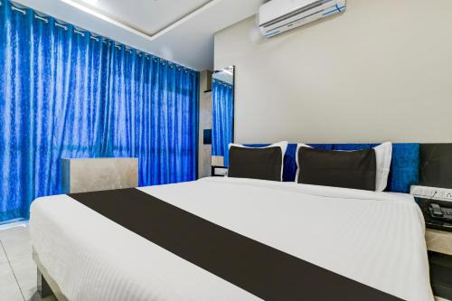 Indore Hotel | Hotel O Lake View