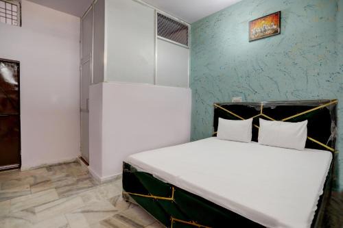 Aligarh Hotel | Hotel O LJP Farm House